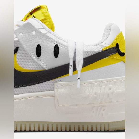 Women’s Size 12 Nike AF1 - Picture 6 of 9